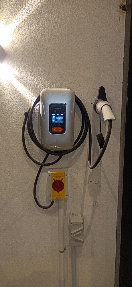 Rox, tesla, byd car charger install - 7