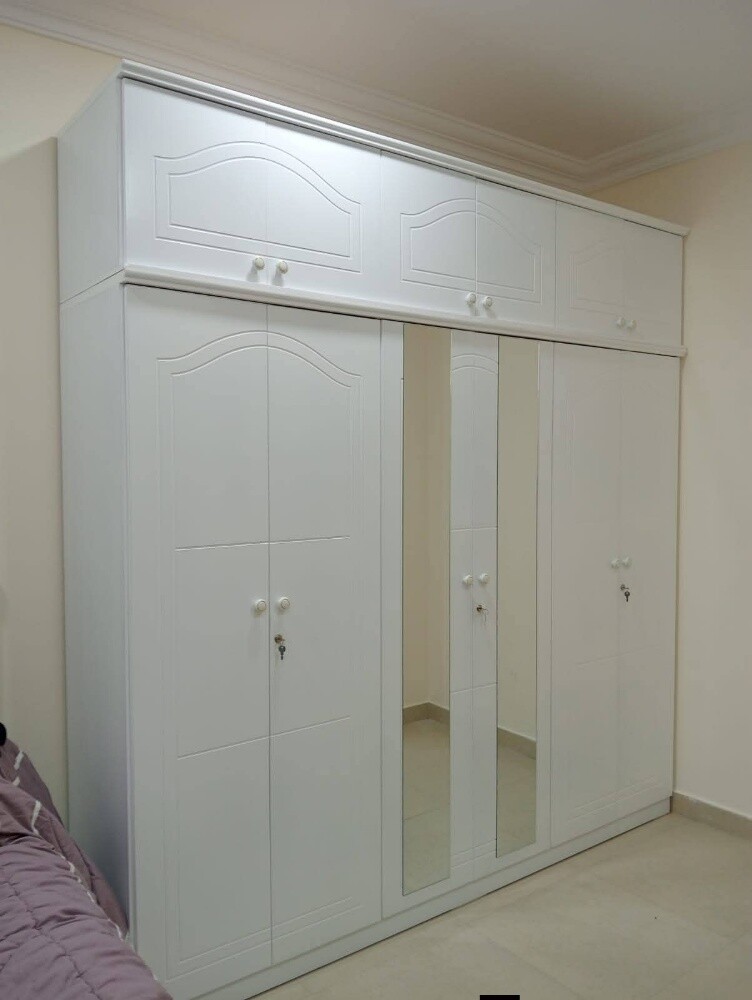 furniture items bed and cabinet - 3
