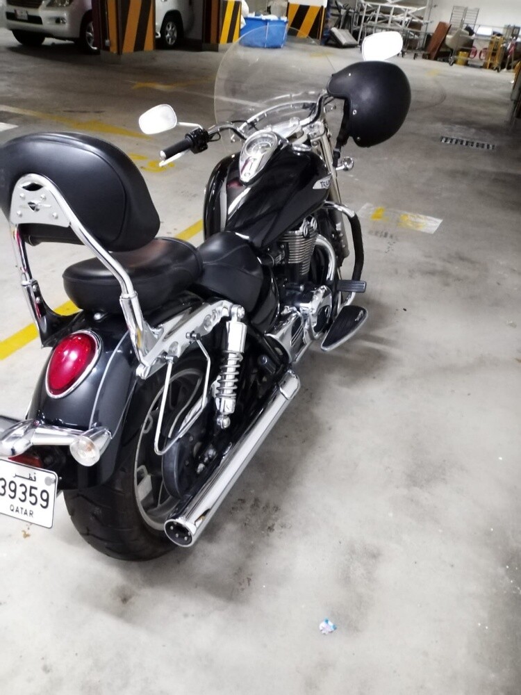 Triumph thunderbird commander - 1