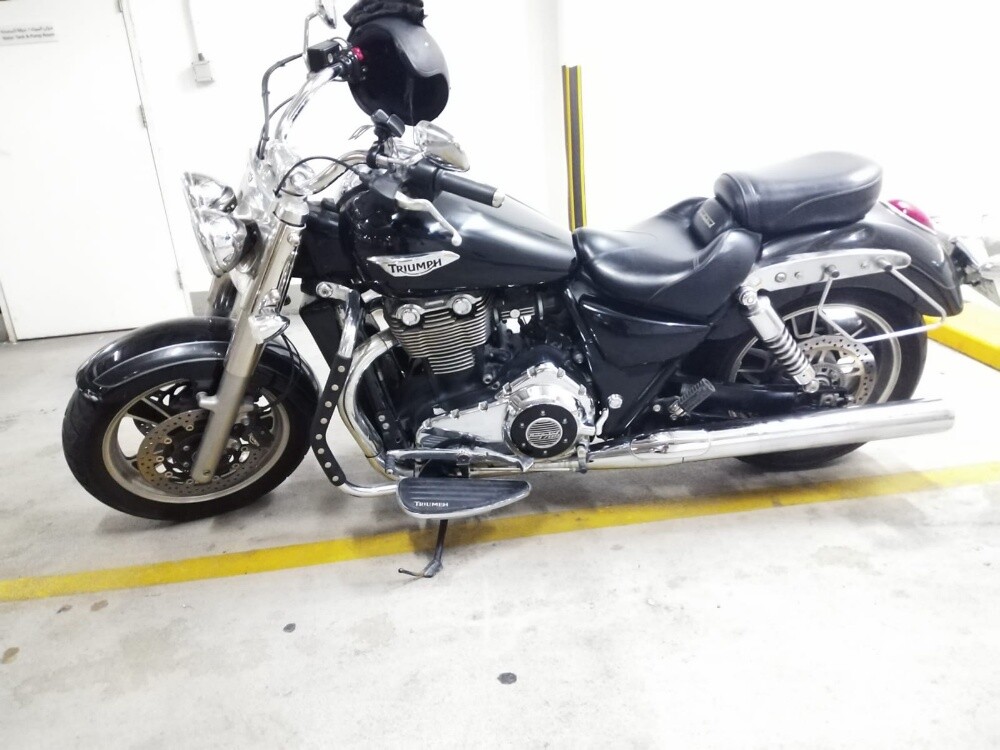 Triumph thunderbird commander - 3