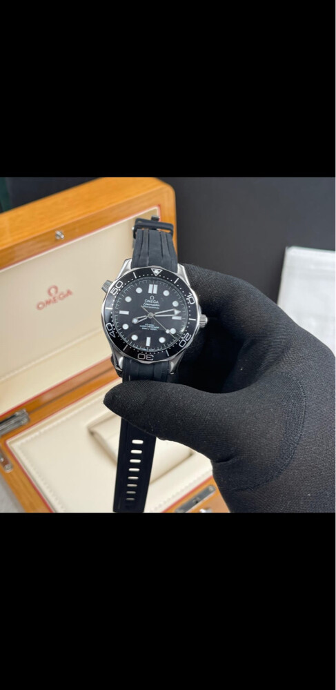 اوميغا  - 5
