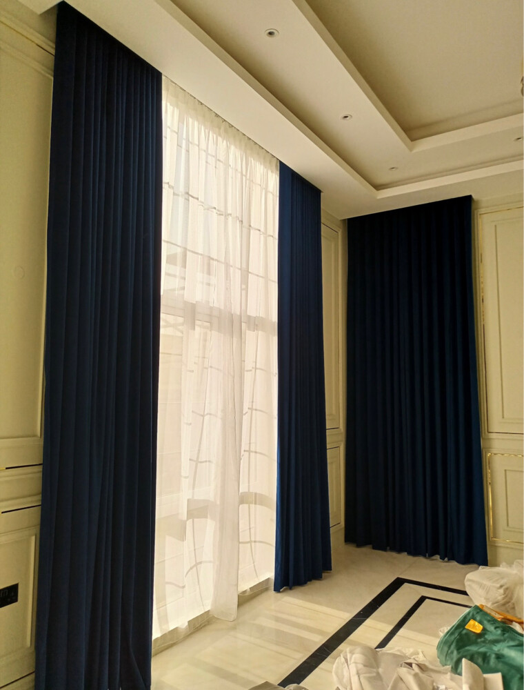 luxurious Curtain with Fixing  - 2