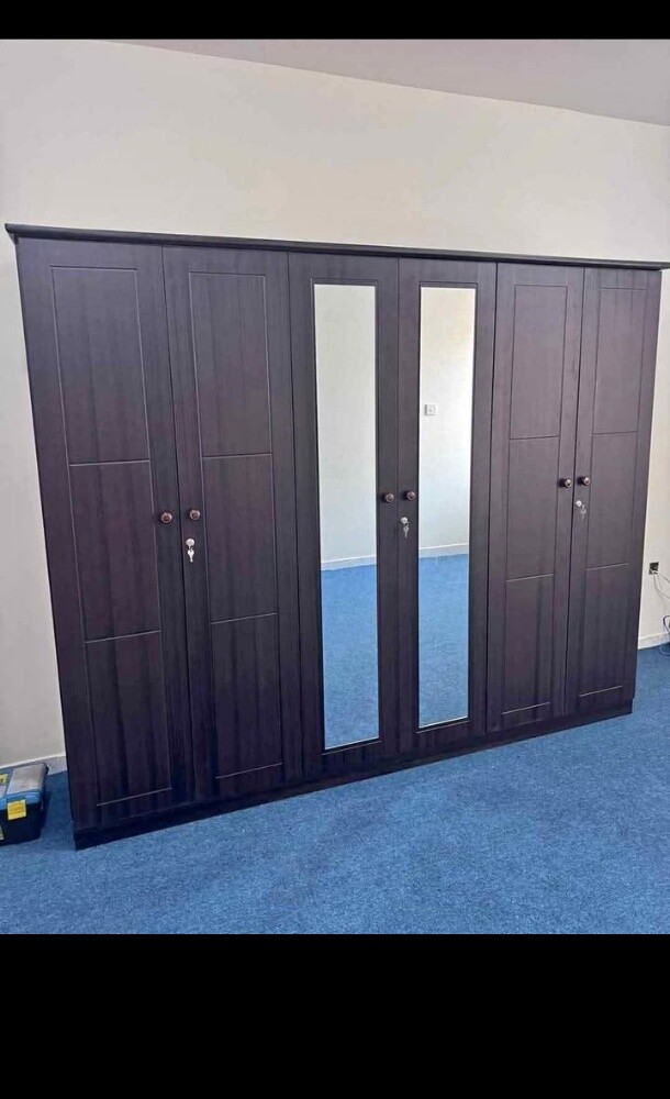 Double bed, single bed available - 18