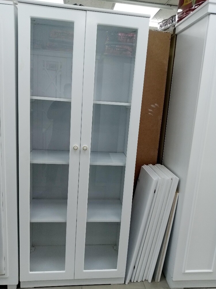 Double bed, single bed available - 24