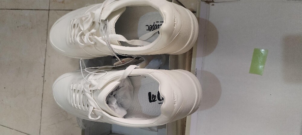 New  unworn shoes - 3