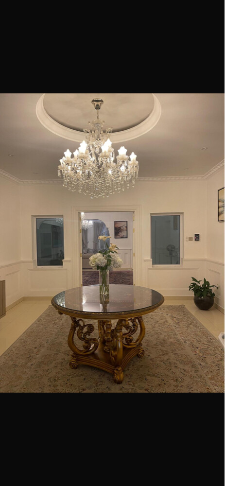 entrance table - 3