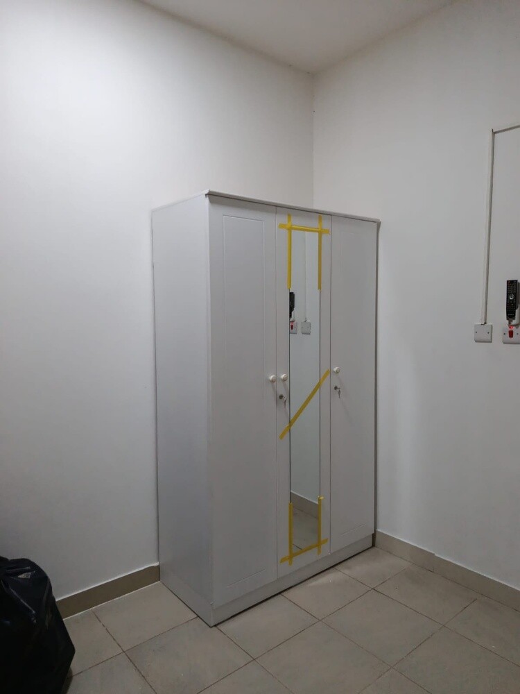 Double bed, single bed available - 14