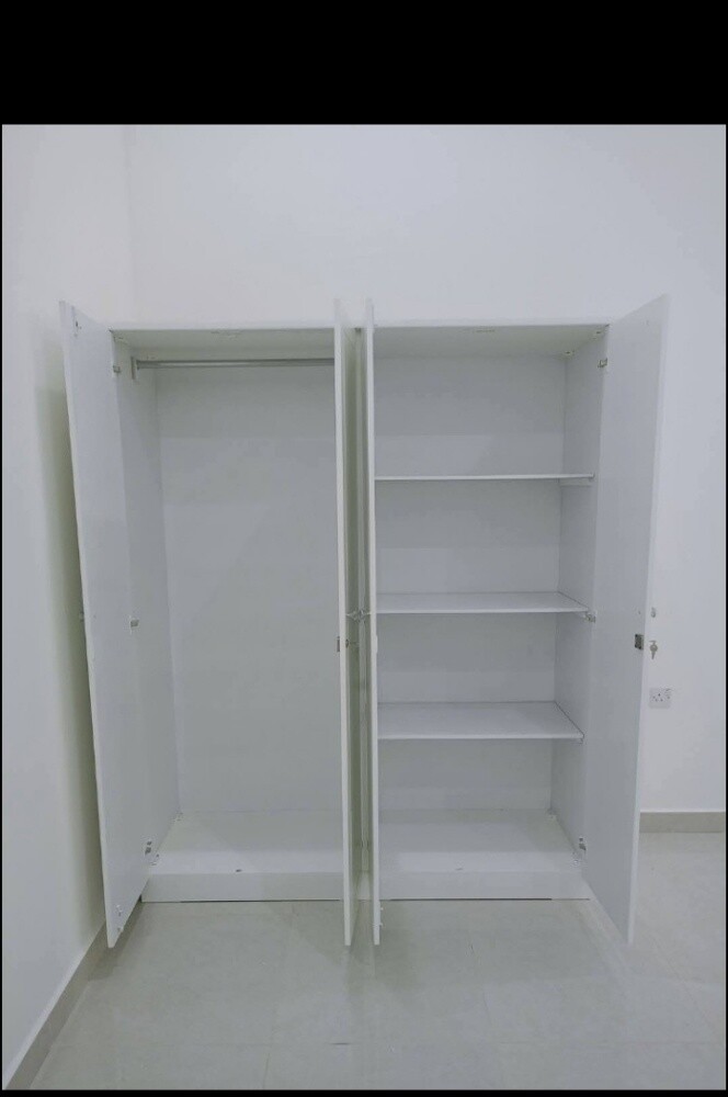 Double bed, single bed available - 24