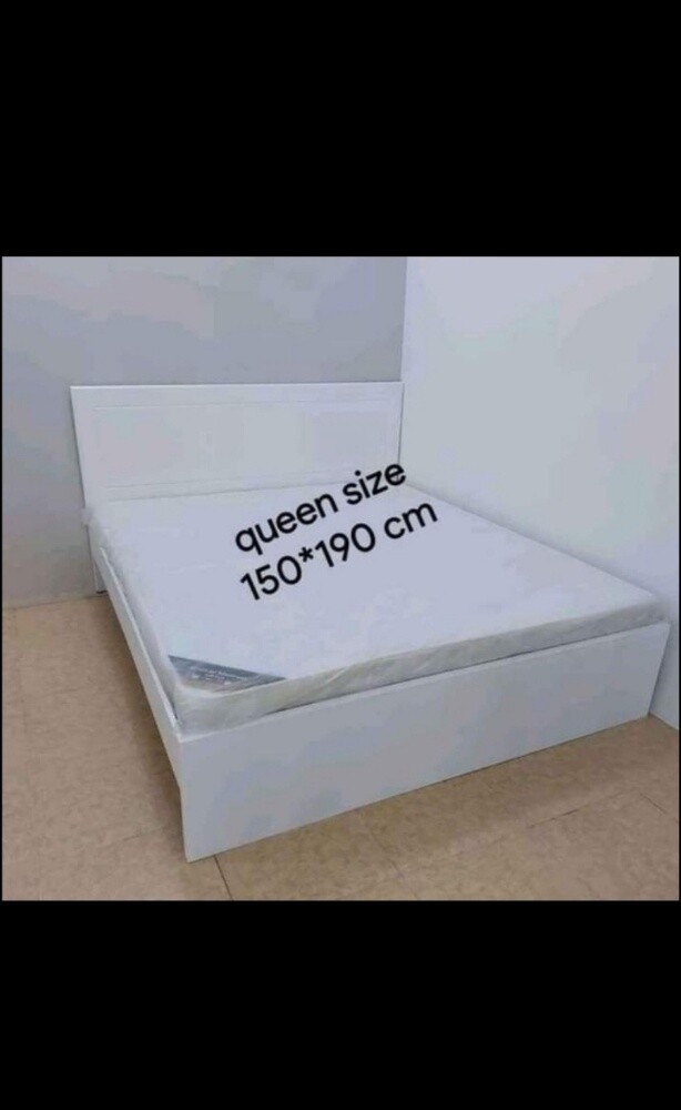 Double bed, single bed available - 17