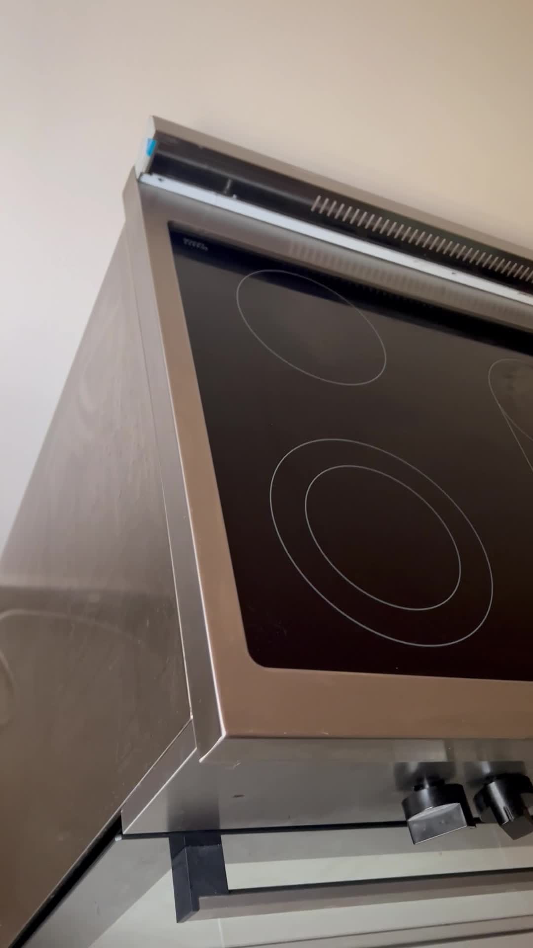 Oscar 90 x 60 electric cooker  - 1