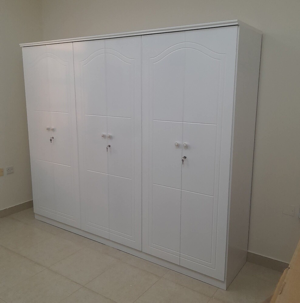 Double bed, single bed available - 12