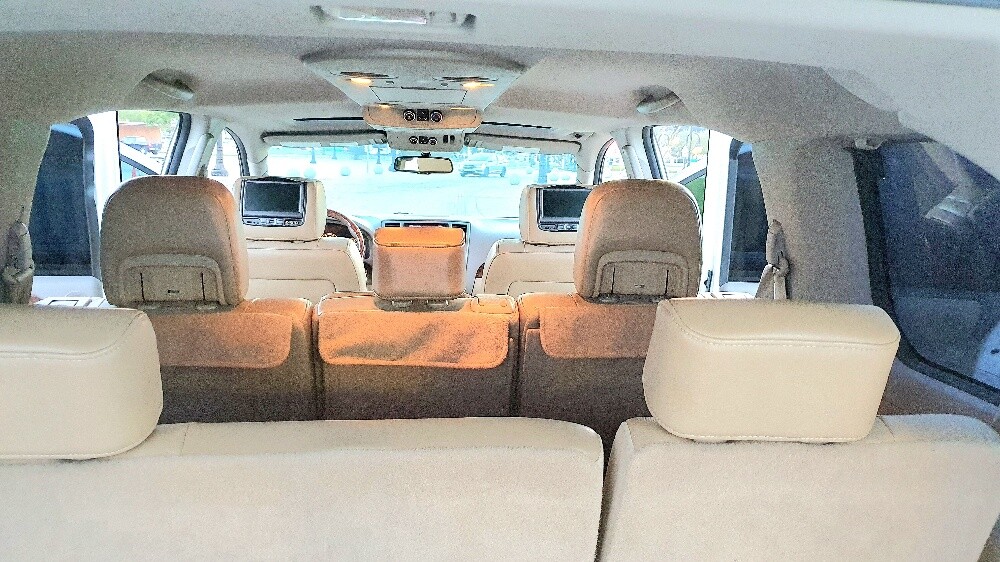 Nissan Armada LE very very clean - 17