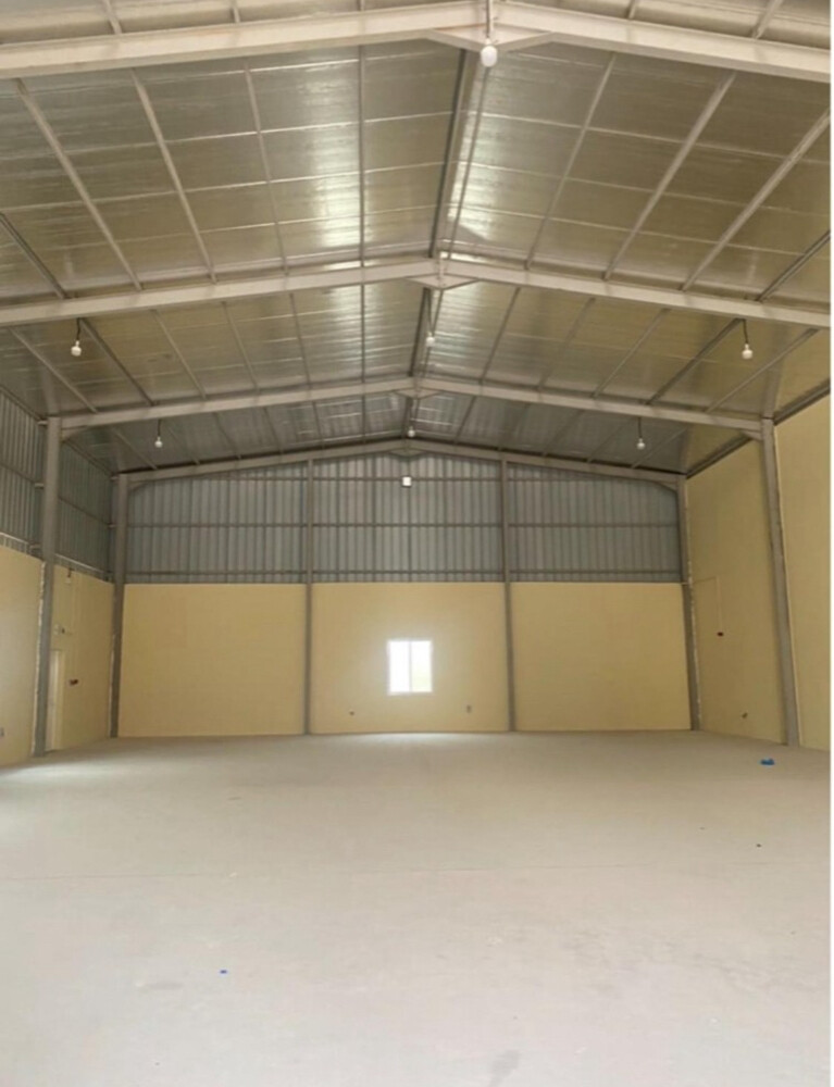 متوفر ستور - كراج مشغل ب العوامر - 2