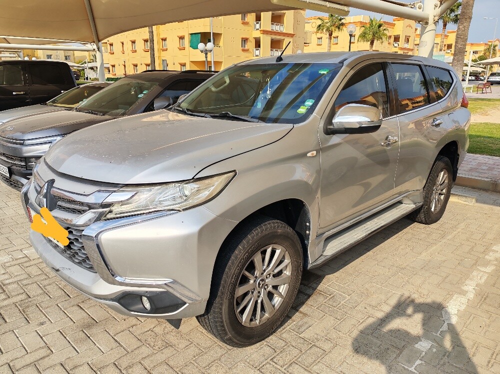Mitsubishi Montero Sport 2016 - 1