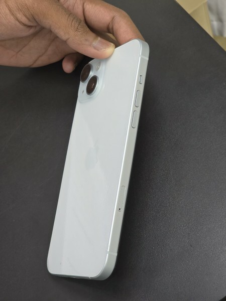 iPhone 15 plus 100% - 2