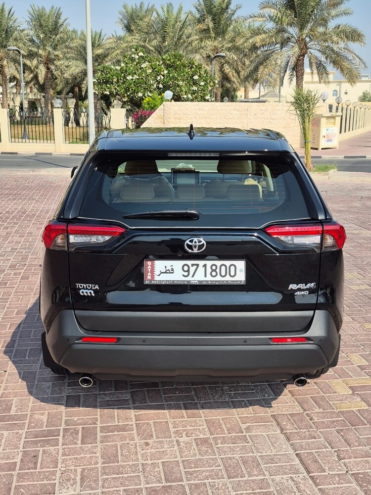 For sale: 2025 RAV4, a good oppor - 14