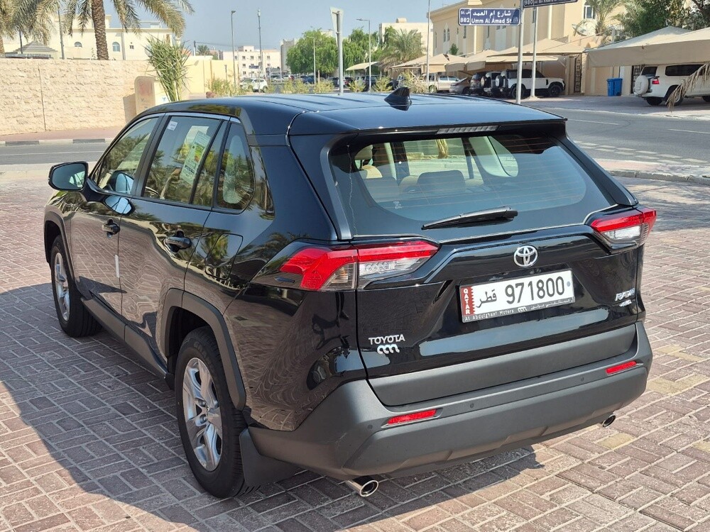 For sale: 2025 RAV4, a good oppor - 2