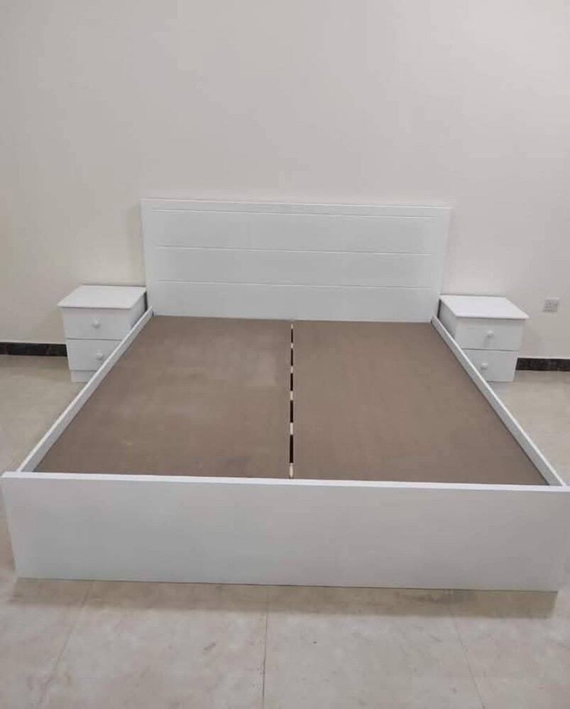 Double bed, single bed available - 25