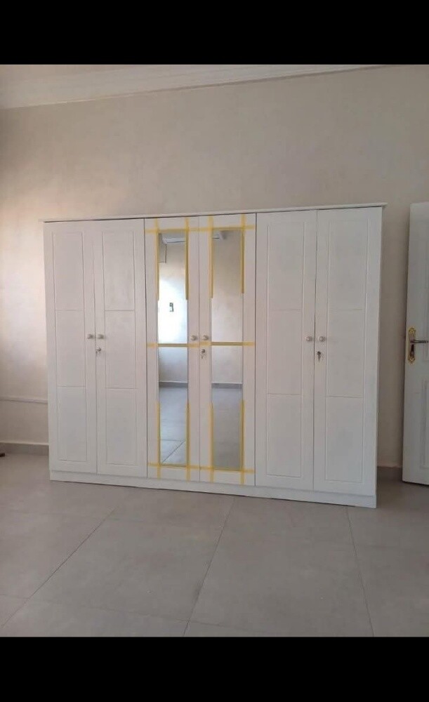 Double bed, single bed available - 14