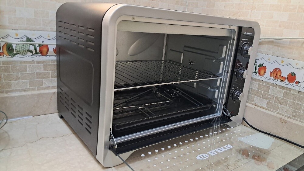 Elekta Electric Oven - 10