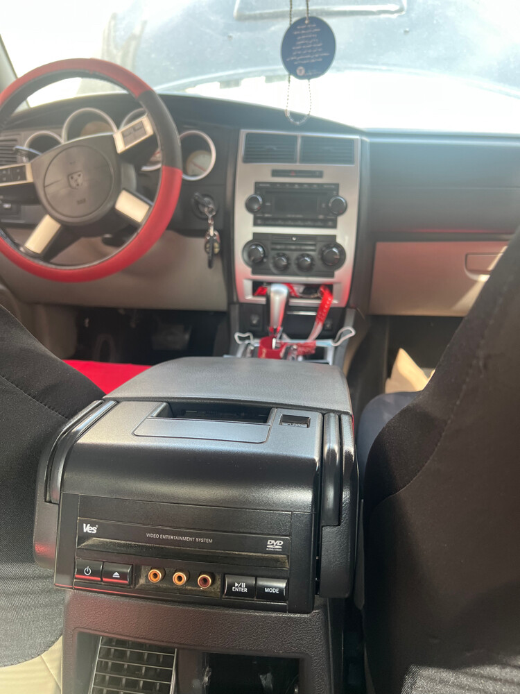 Dodge Charger  - 8