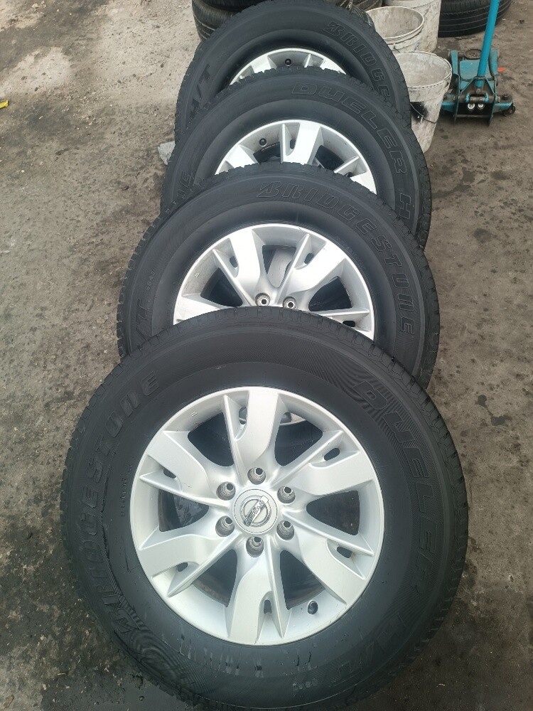 265/70/18" rim - 4