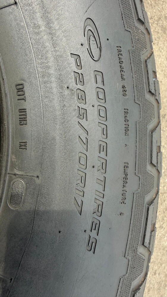 285/70/17#Cooper tyre - 4