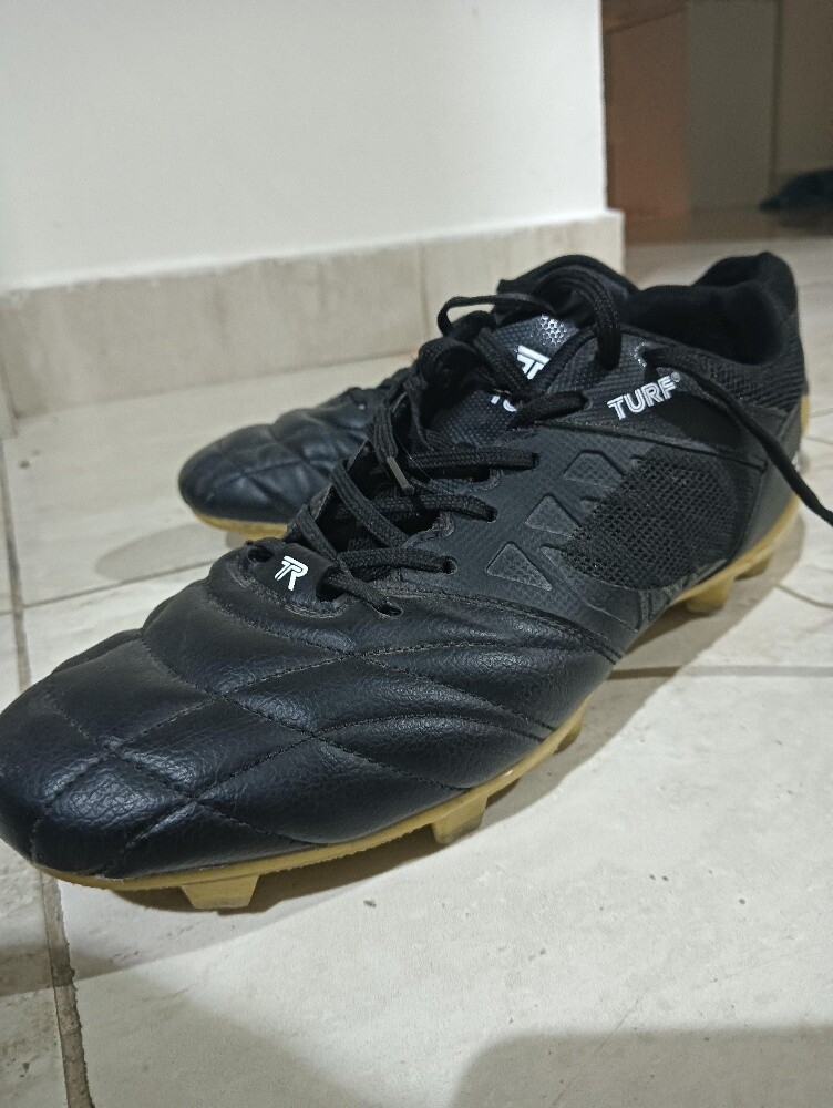 sport shoes - 1