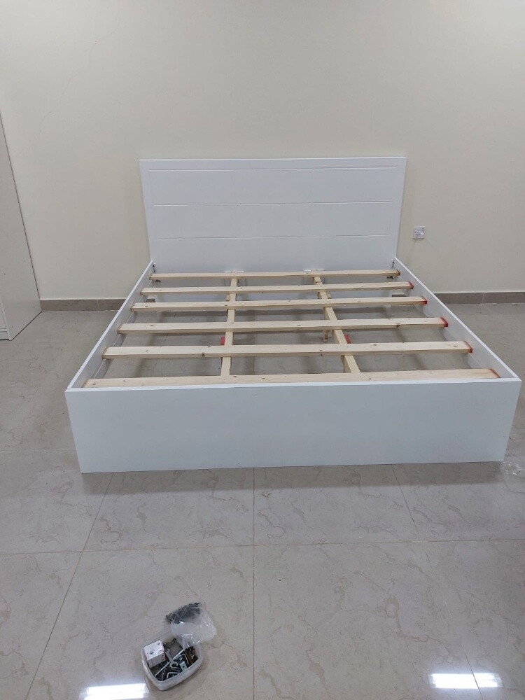 Qatar king furniture for sale - 24
