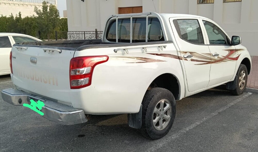 Mitsopishi pekup 4x4petrol 2018 - 7