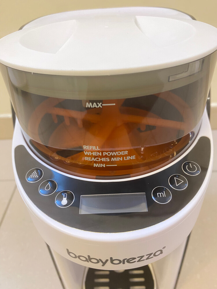 Baby brezza milk dispenser - 4