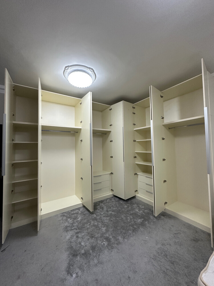 Qatar Cabinet - 26