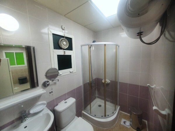 Available1BHK FF in Umm Ghuwaili - 3