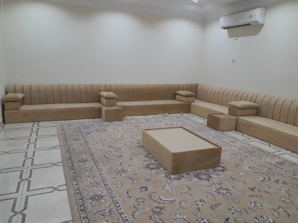 Straight & Majlis Sofa for sall - 2
