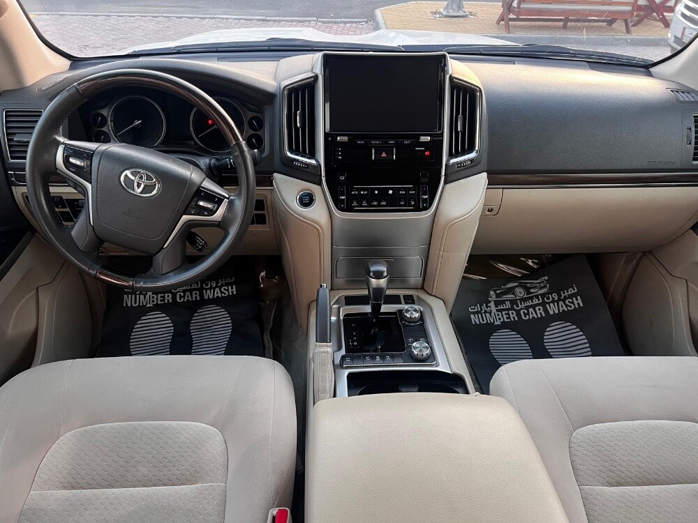 Land Cruiser vxr 2019 — photo 10 for sale in Qatar