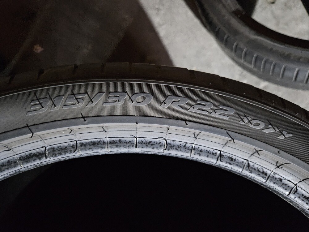 315/30/22 Back 275/35/22 Font - 3