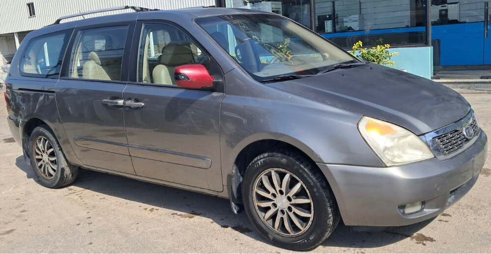 Kia Carnival Scrap - 3