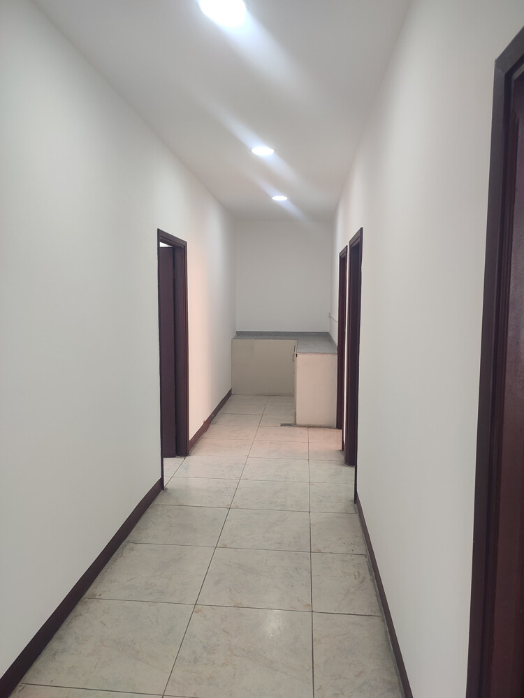 shop and office for rent - 23