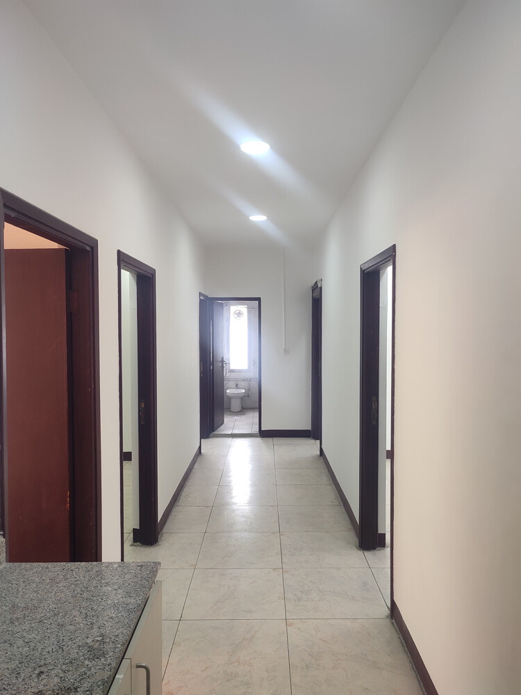 shop and office for rent - 9