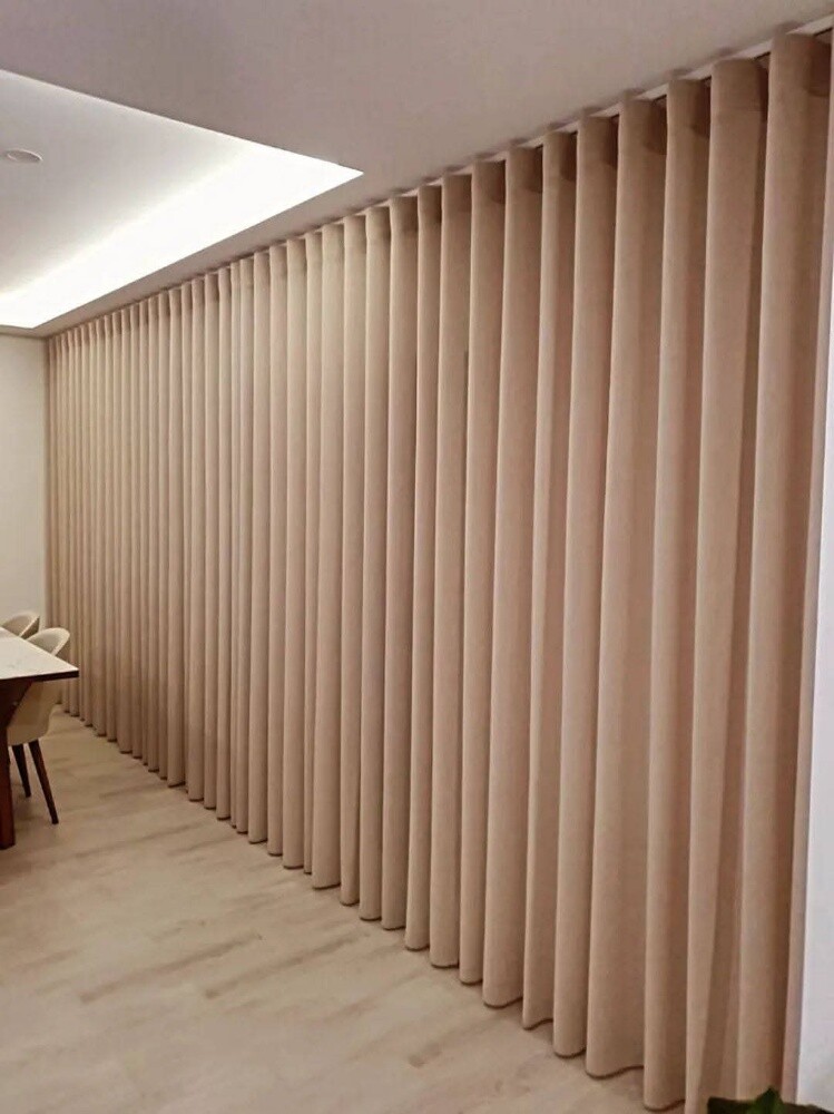 carpet wallpaper curtain fixing - 1