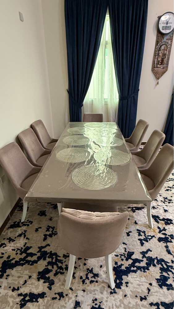 طاولة طعام عائلية - 4