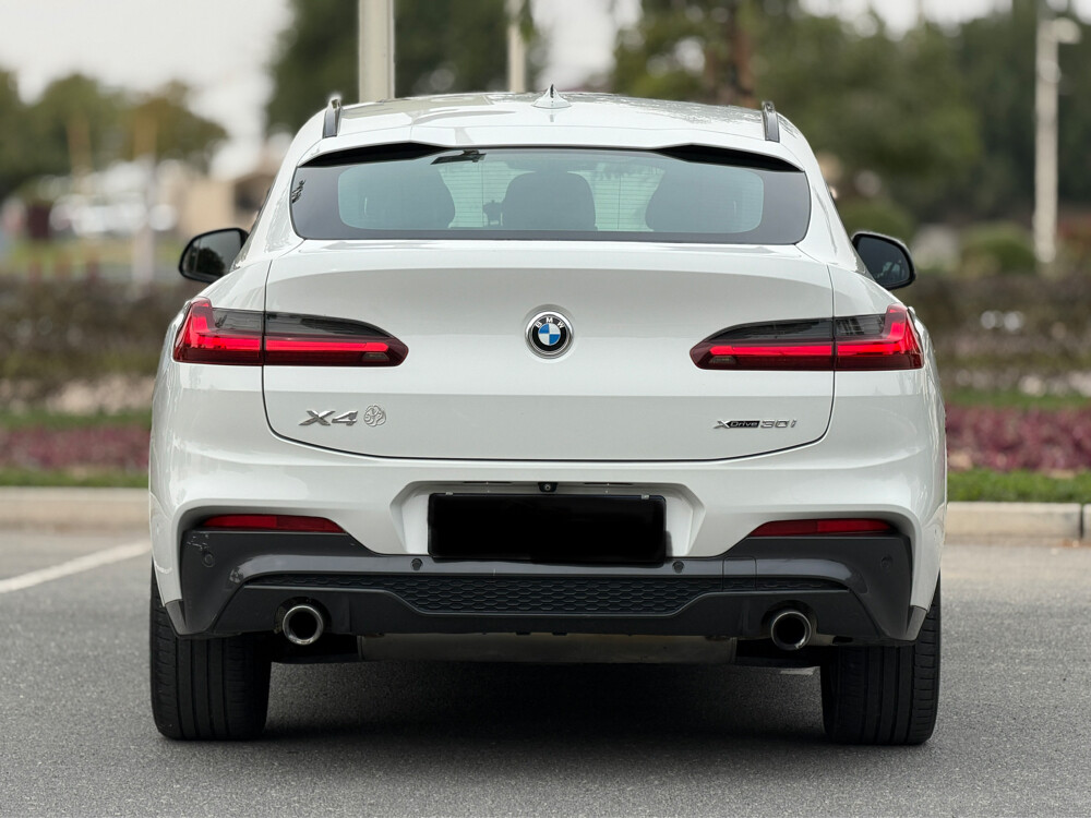BMW X4 Kit M - 5