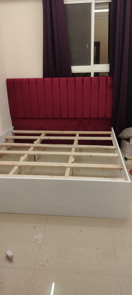 King size bed with matters - 4