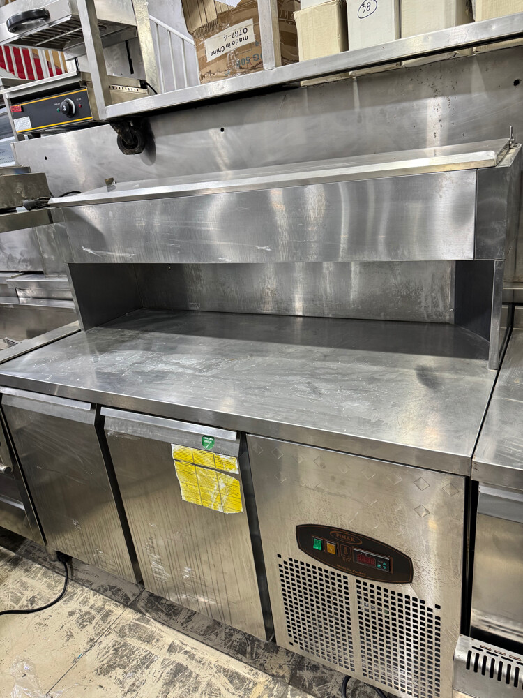 Salad bar chiller - 1