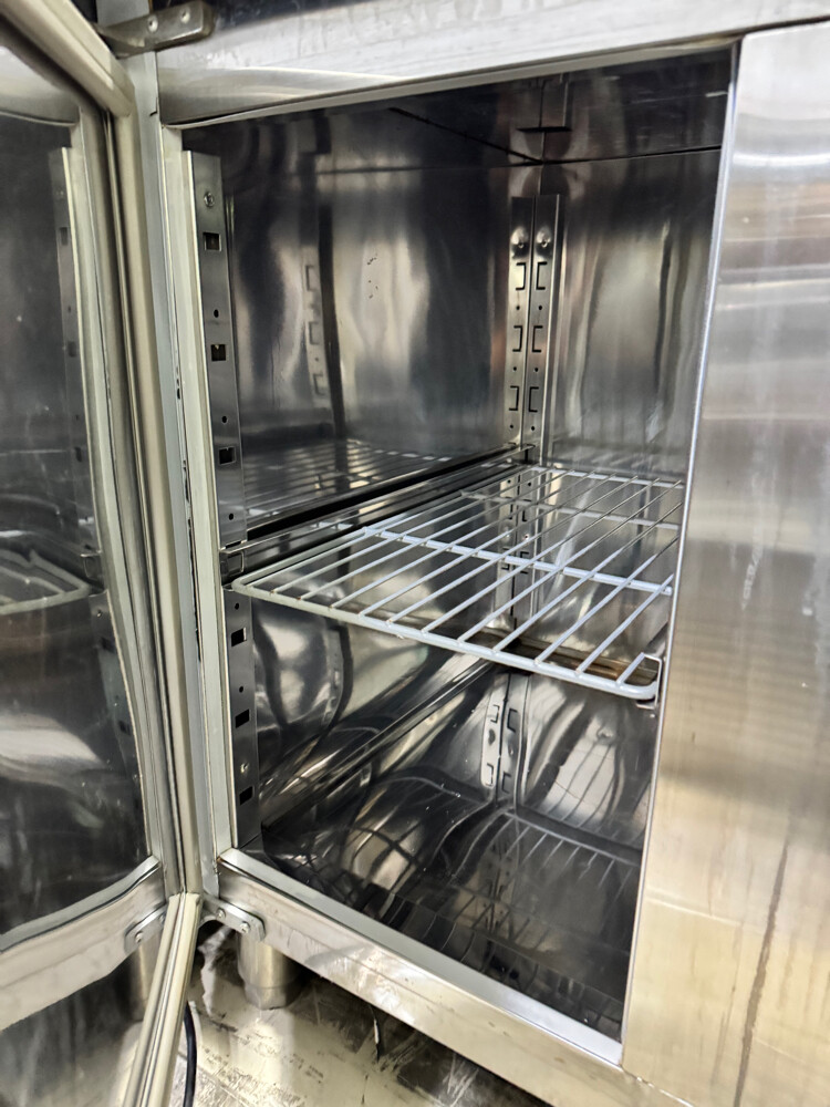 Salad bar chiller - 3