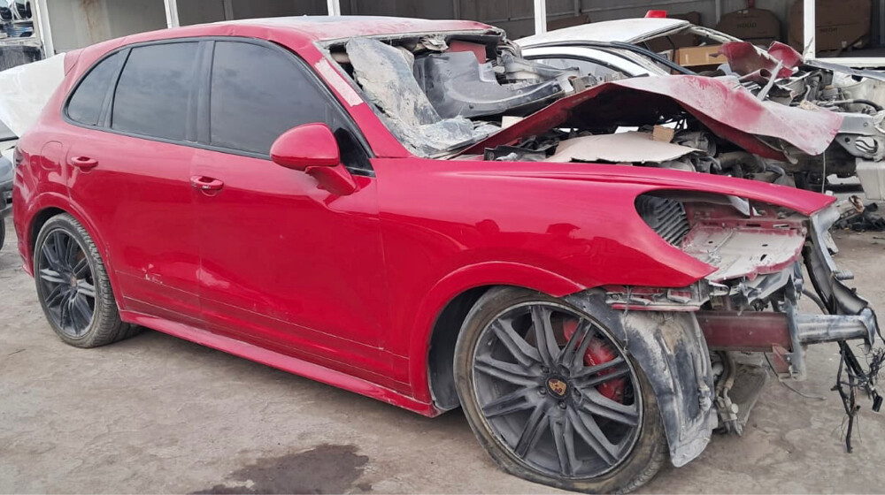 Porsche Cayenne GTS Scrap - 4