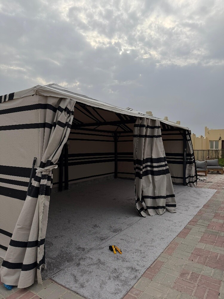Outdoor Carfet flooring. - 4