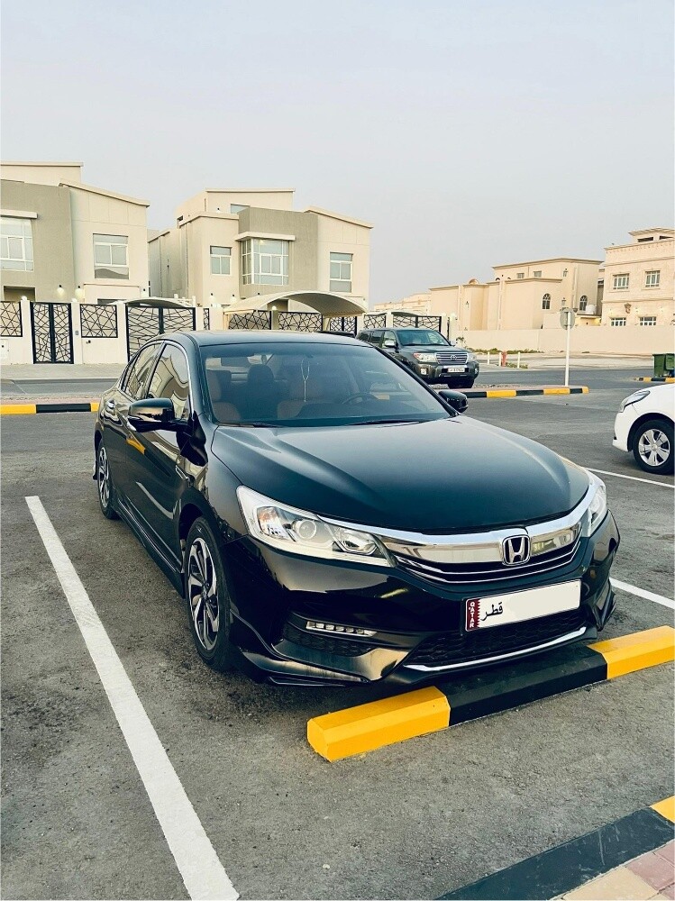 Honda Accord 2017 Ex-L Sport — photo 1 for sale in Qatar