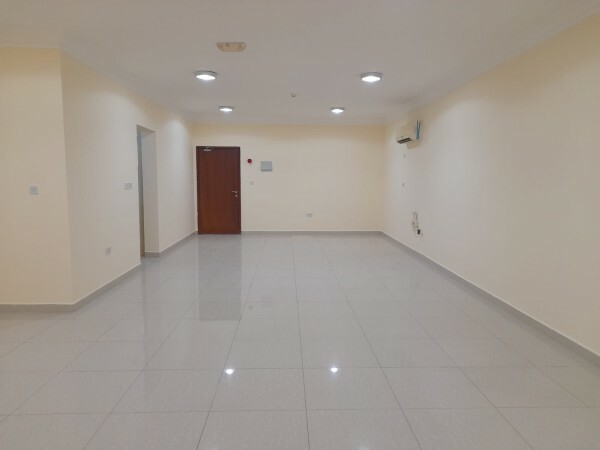 office FOR RENT(3 MONTHS FREE) - 17