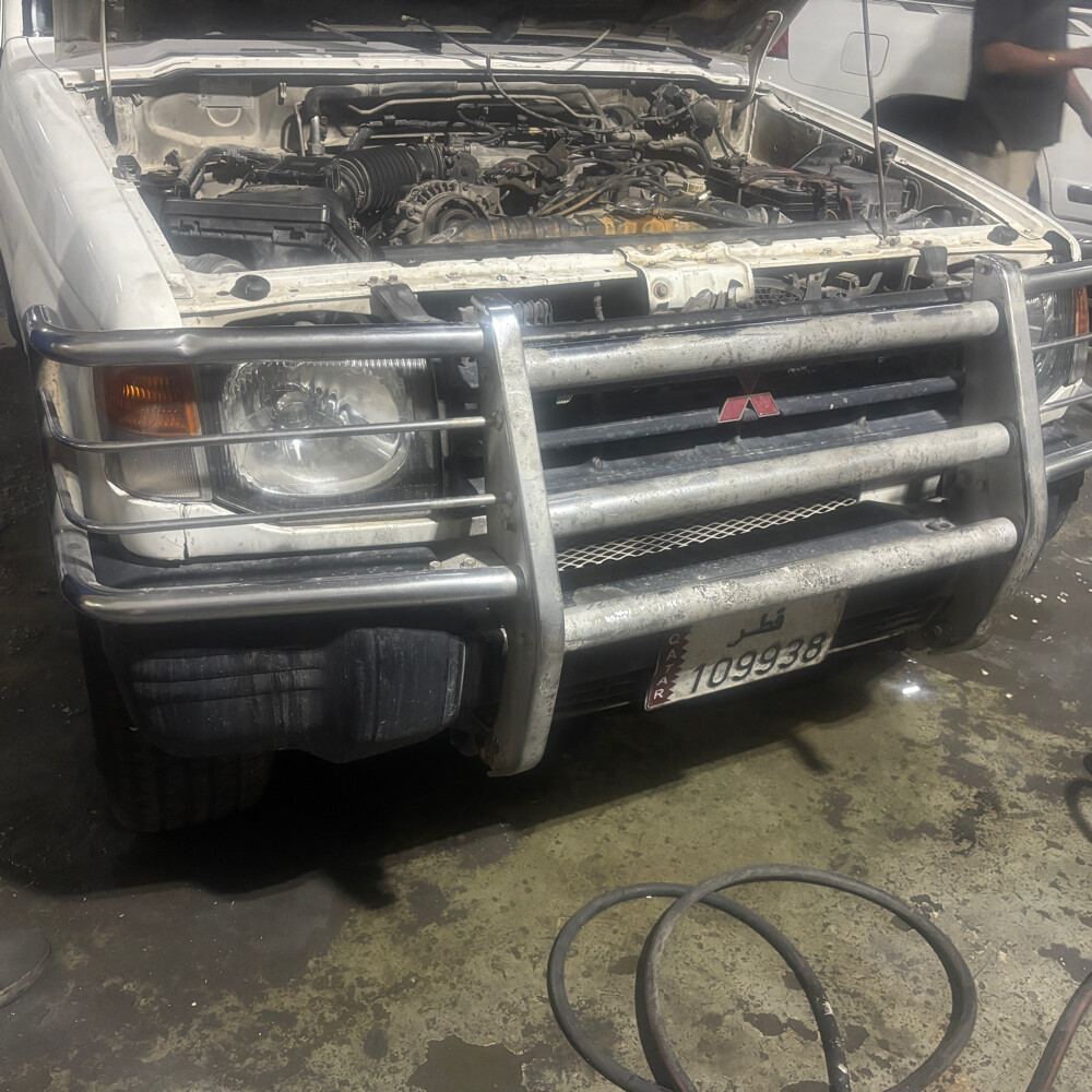 Mitsubishi Pajero - 4